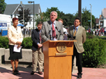 Mayor Tom Barrett at Health Fair
