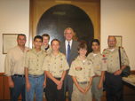 Mayor Tom Barrett with Visiting Boy Scout Troop