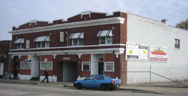 3742-44 North Teutonia Avenue