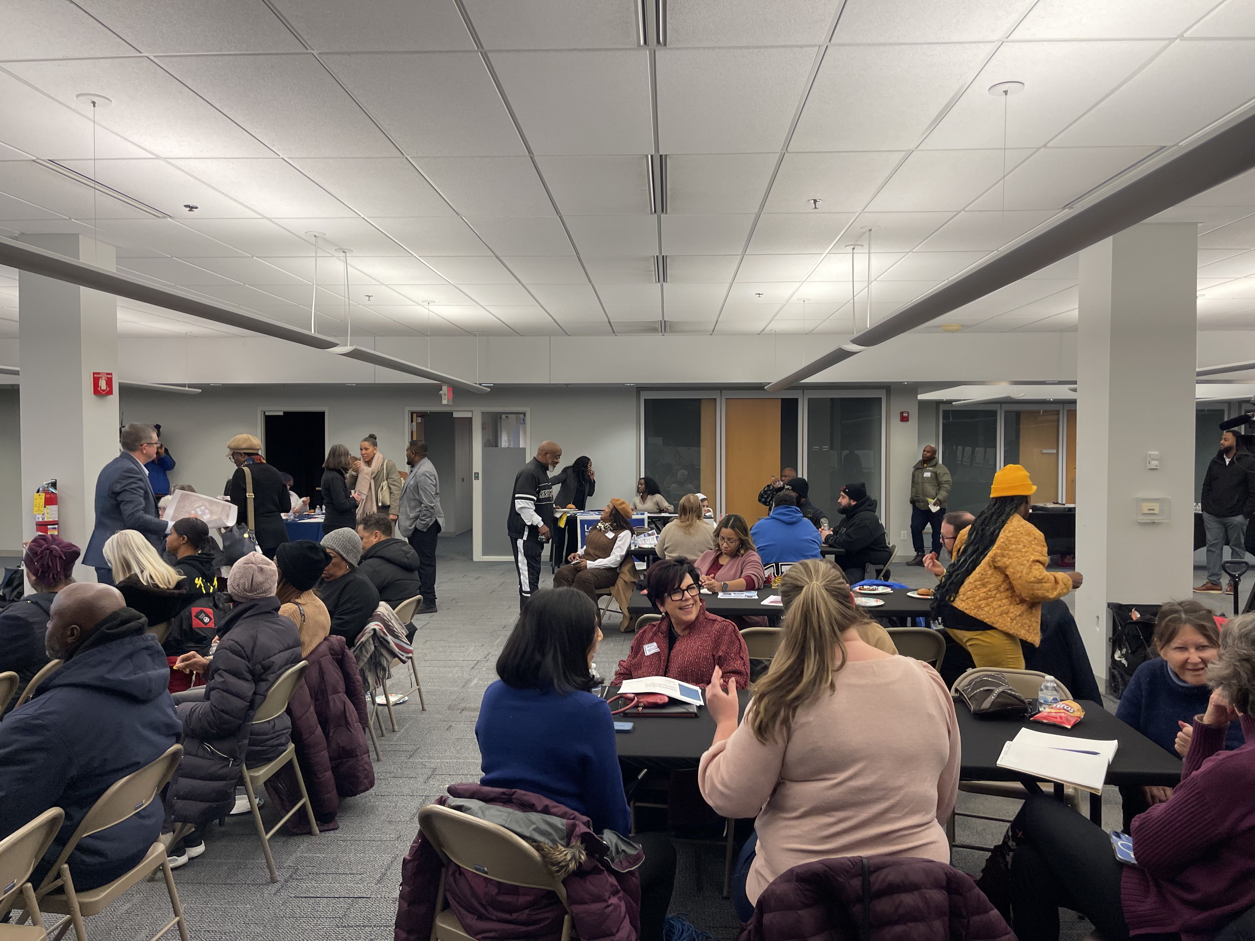 Image of Residents at Northridge Community Meeting