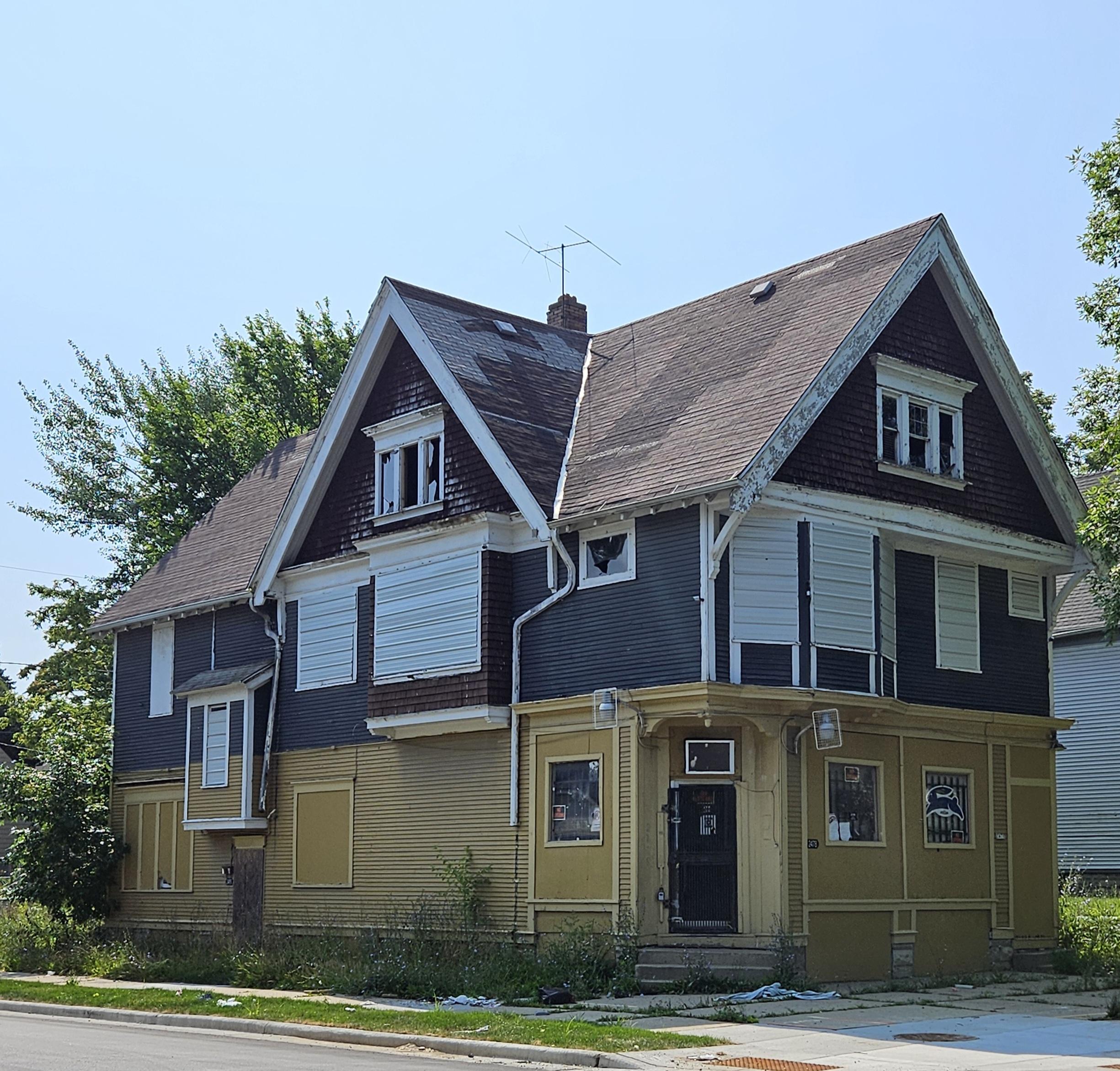 Photo of 2476-78 North 38th Street