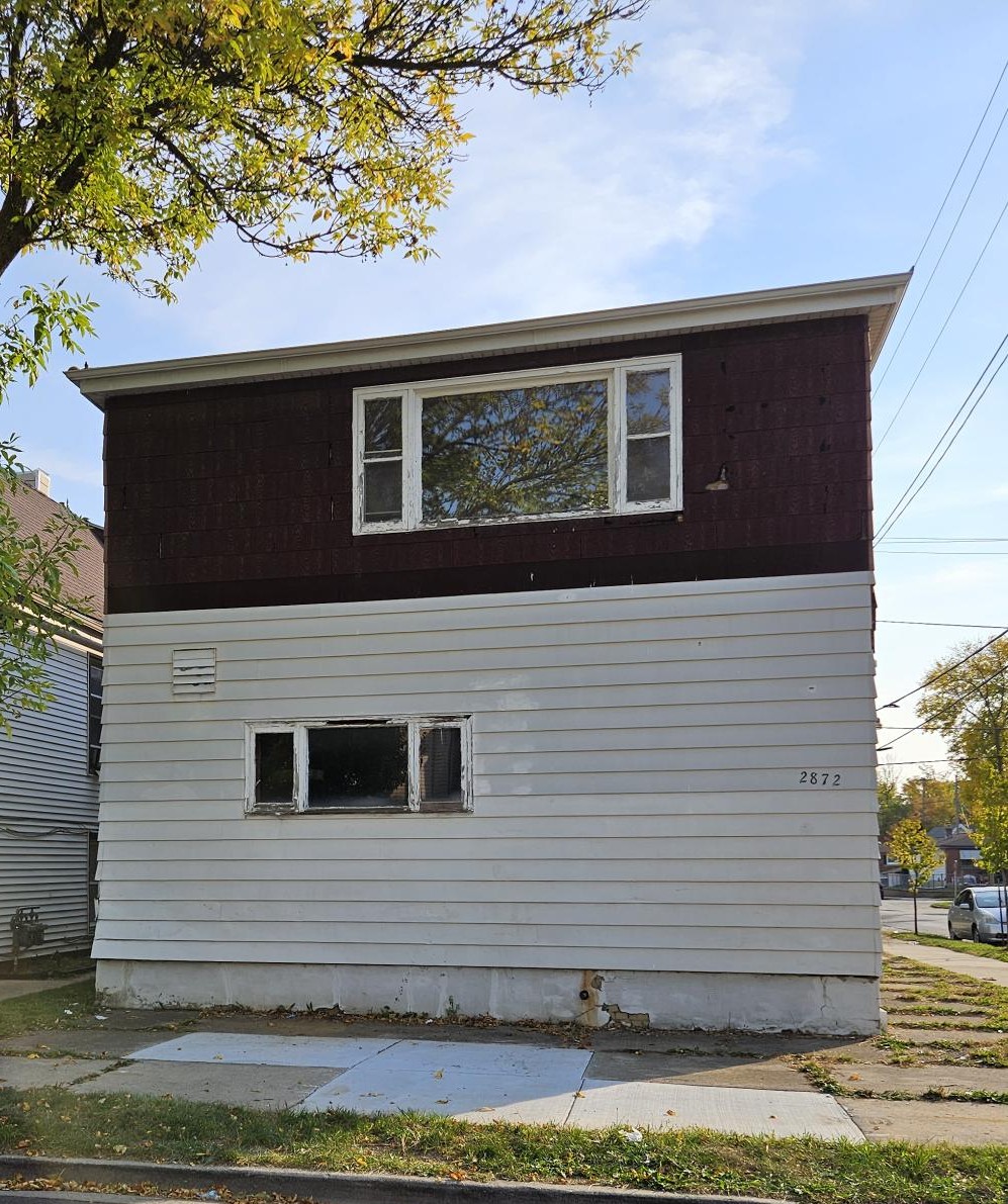 2872 South 8th Street front picture