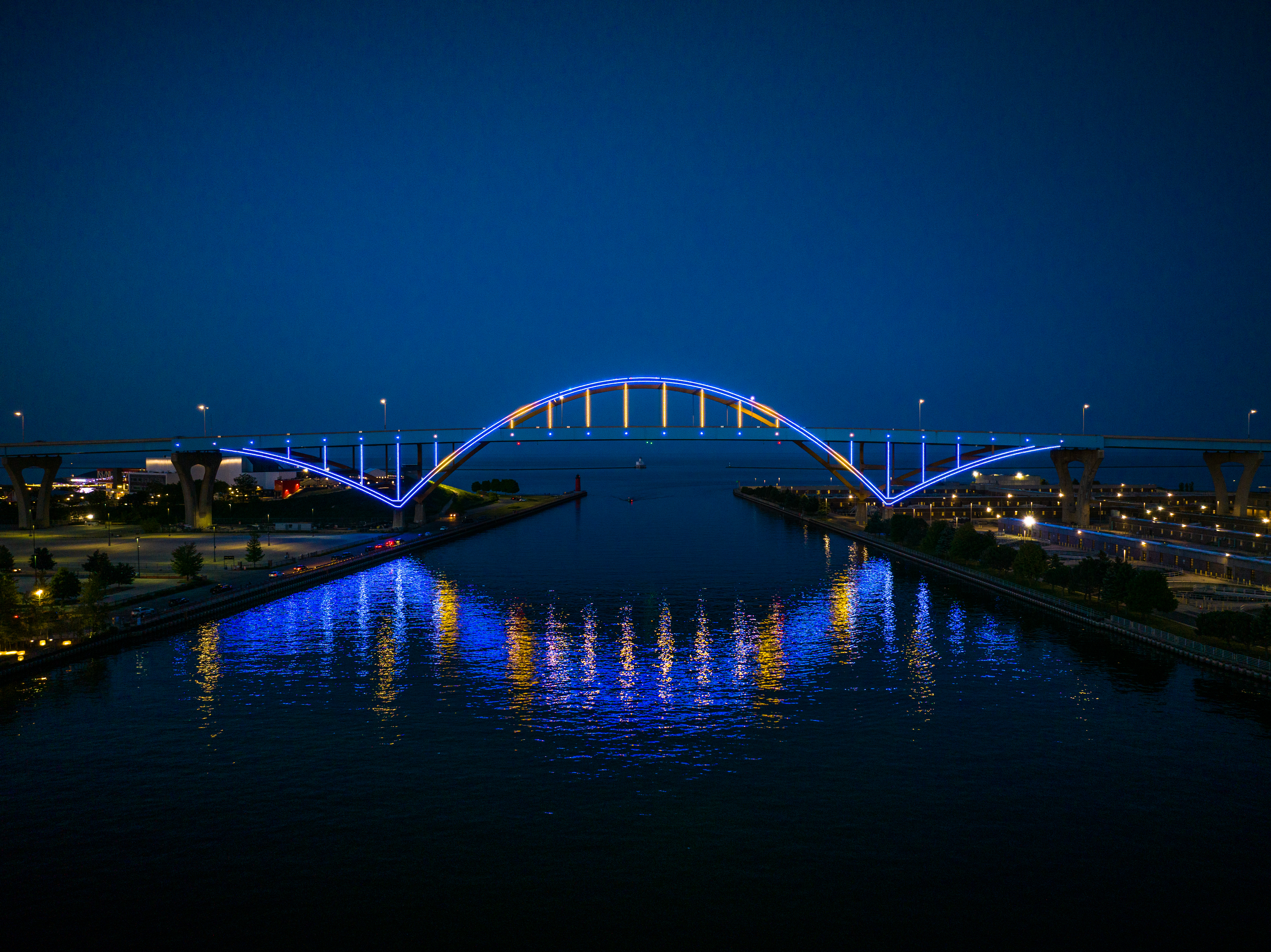 Hoan bridge