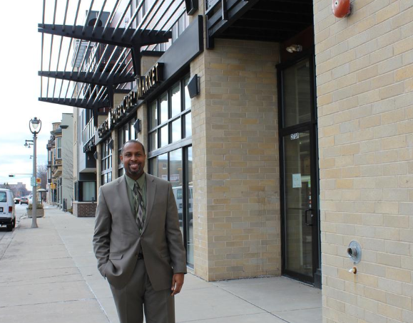 Dshea in Bronzeville. 