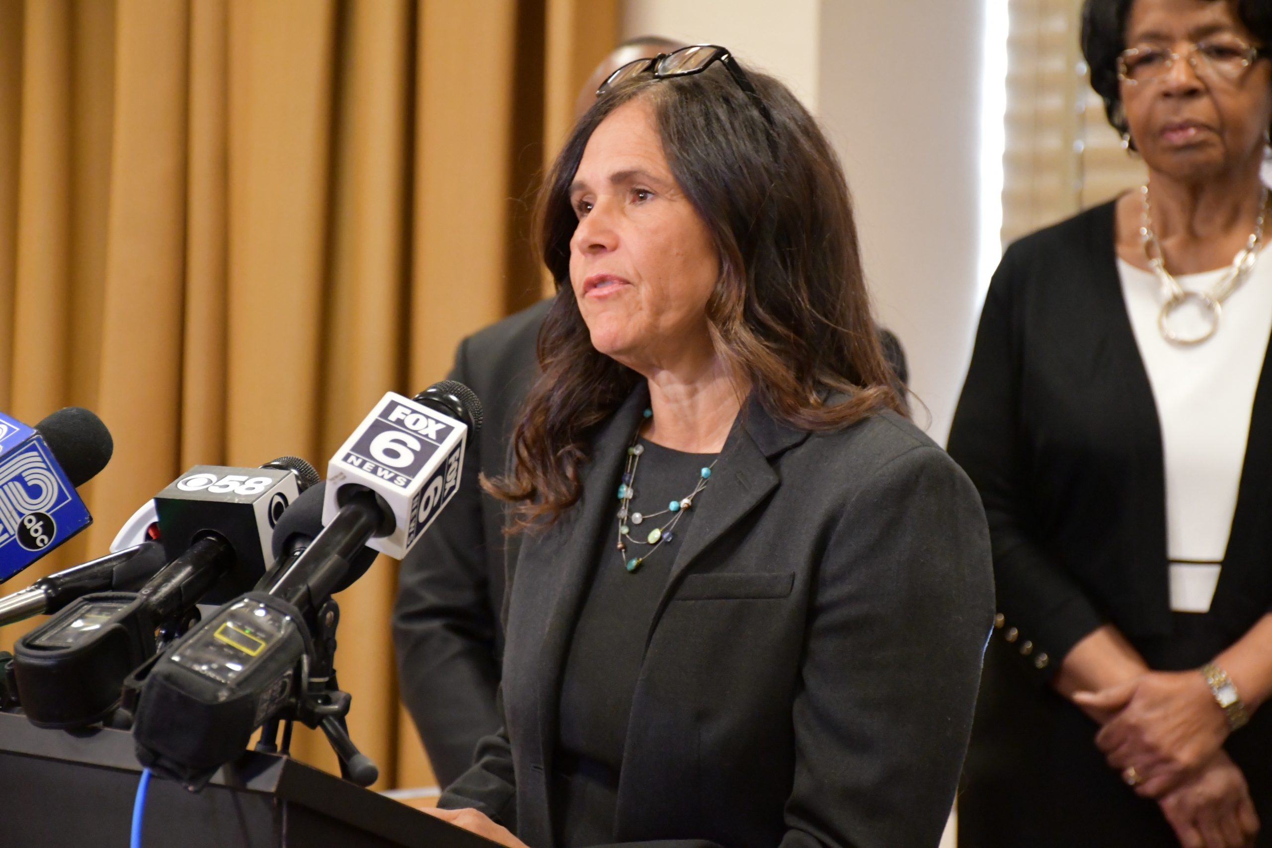Milwaukee Public Schools Superintendent Dr. Brenda Cassellius providing updates about lead hazards to news media. Photo Credit: Urban Milwaukee